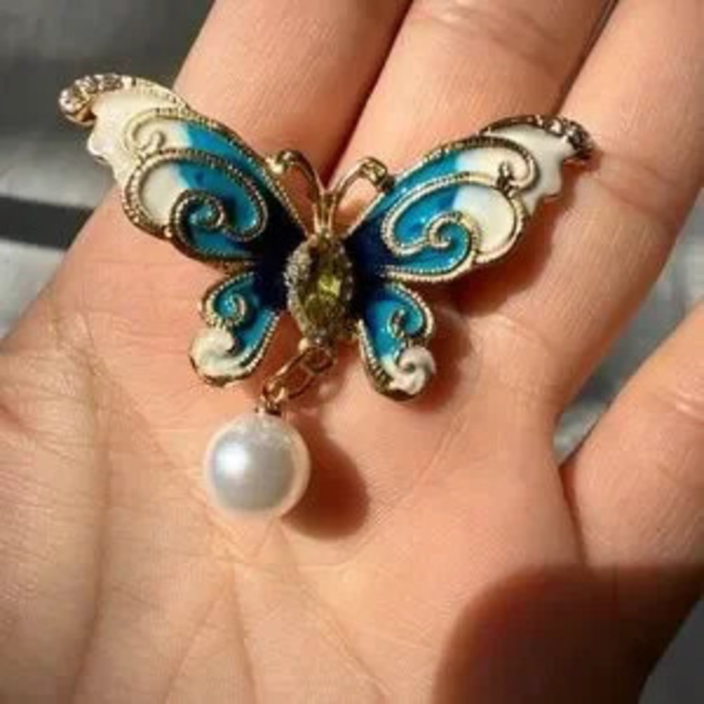 Luxury Enamel Butterfly Brooch with Pearl Drop C Elegant Crystal Pin Jewelry